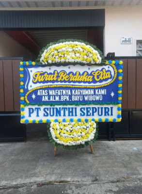 Papan Bunga Duka di Padang Matinggi